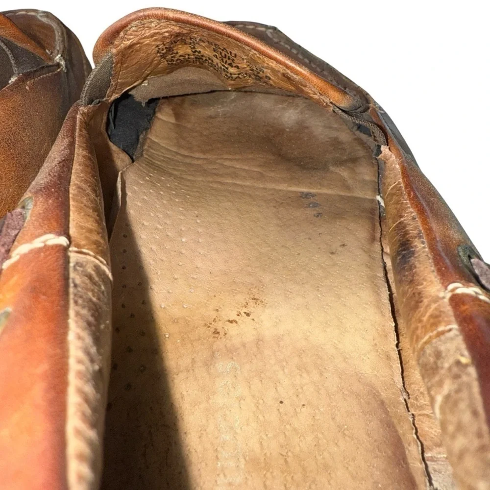 Hush Puppies Men’s Nassau Tan Slip On Leather Loafers Casual Shoes Size 9.5